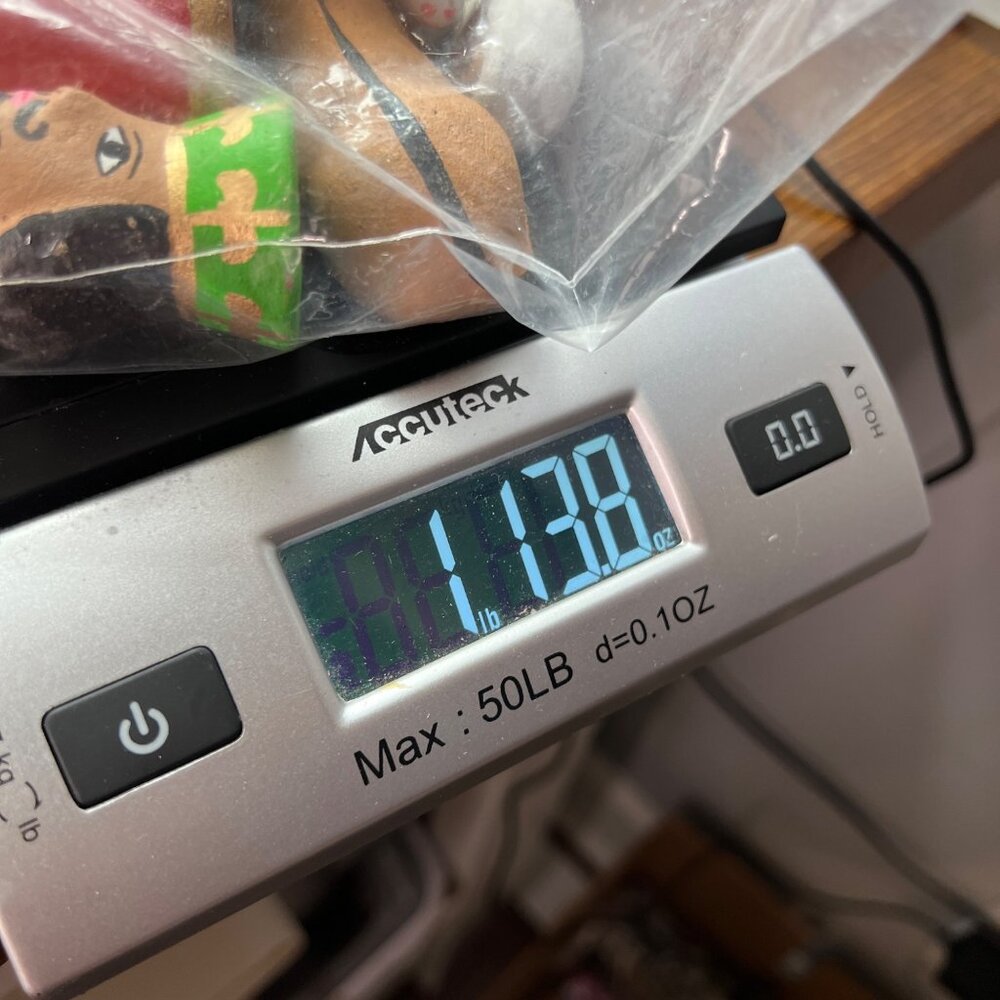 Hand-Painted Ceramic Nativity Set With 12 Pieces - Picture 13 of 13